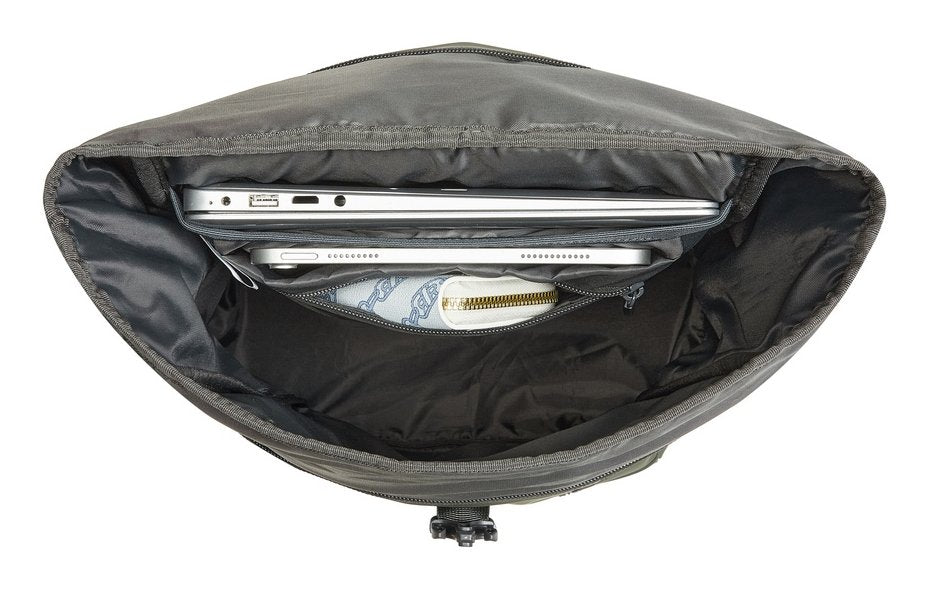 EAN 4260709015637 - Rivacase Eden mochila Mochila de viaje Oliva cuero PU, Poliéster, Tereftalato de polietileno reciclado (r imagen 12