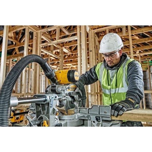 EAN 5035048707159 - DeWALT DWS727-QS sierra ingletadora imagen 5