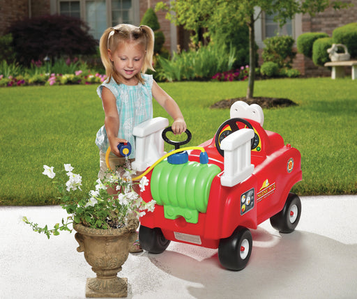 EAN 50743616129 - Little Tikes Spray & Rescue Fire Truck Correpasillos con forma de coche imagen 2