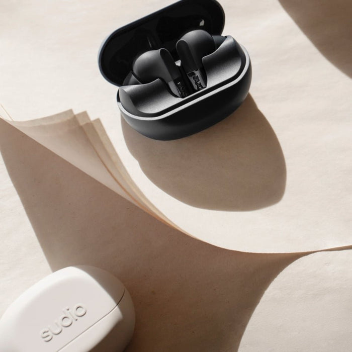 EAN 7350071384015 - Sudio N3PROBLK auricular y casco Auriculares Inalámbrico Dentro de oído Llamadas/Música Bluetooth Negro imagen 2