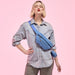 EAN 0671803540156 - Loungefly Stitch Ohana Canvas Convertible riñonera Azul imagen 2