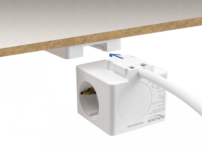 EAN 4043619114979 - DeLOCK 11497 toma de corriente CEE 7/3 + USB imagen 7