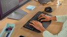 EAN 5099206117211 - Logitech ERGO 920-012292 teclado Oficina RF Wireless + Bluetooth AZERTY Belga Grafito imagen 8