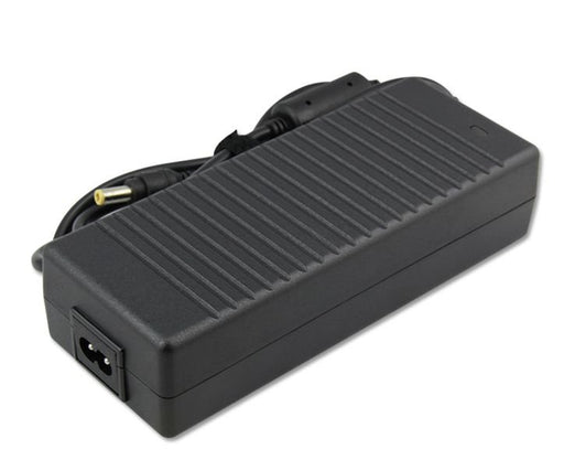 EAN 5712505592182 - CoreParts MBA50195 adaptador e inversor de corriente Interior 135 W Negro imagen 1