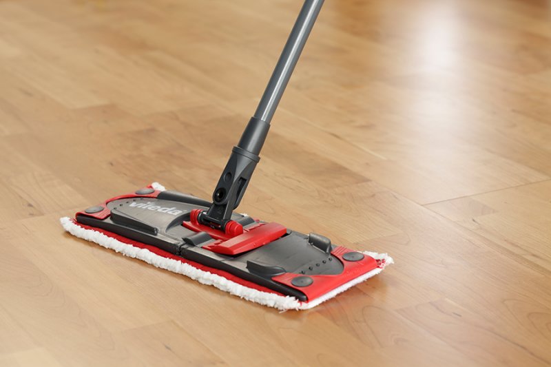 EAN 4023103212046 - Vileda Ultramax XL fregona Húmedo Microfibra Rojo, Blanco imagen 3
