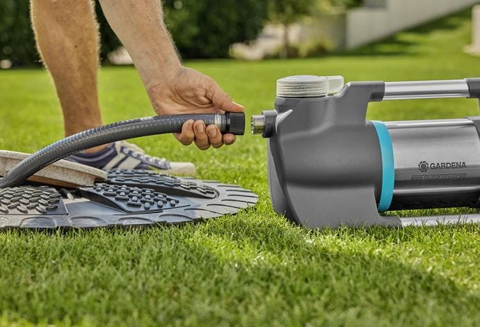 EAN 4066407502239 - Gardena 9058-20 bomba de agua 1050 W Bomba de presión sumergible 4,9 bar 6300 l/h imagen 7