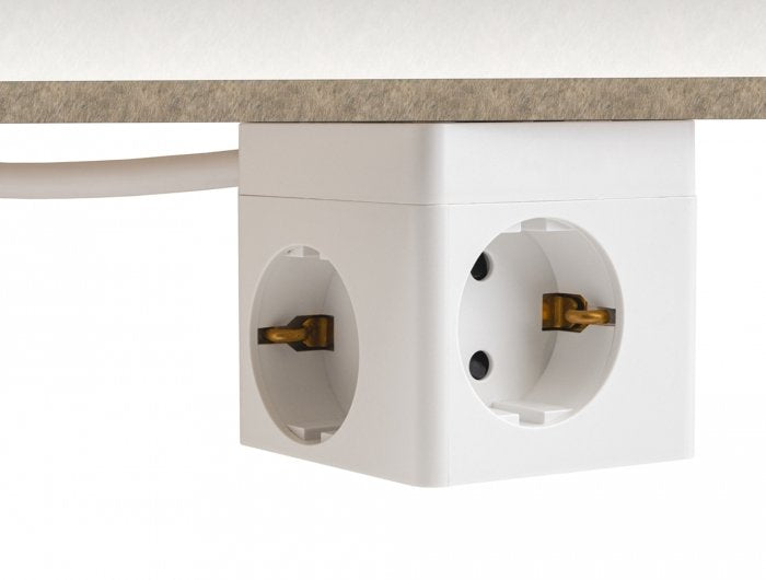 EAN 4043619114979 - DeLOCK 11497 toma de corriente CEE 7/3 + USB imagen 8