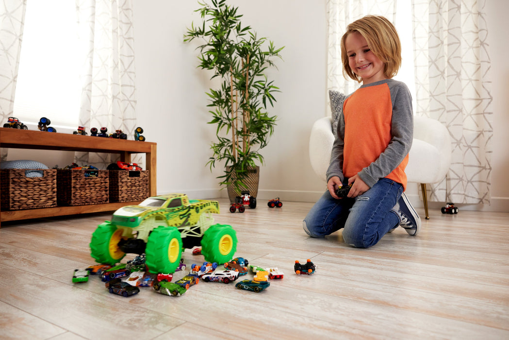 EAN 194735195428 - Hot Wheels Monster Trucks HTP15 vehículo de juguete imagen 2