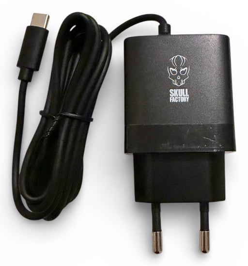 EAN 602561927125 - Skull Factory SF-ACC0107 cargador de dispositivo móvil Universal Negro Corriente alterna Carga rápida Inte imagen 1