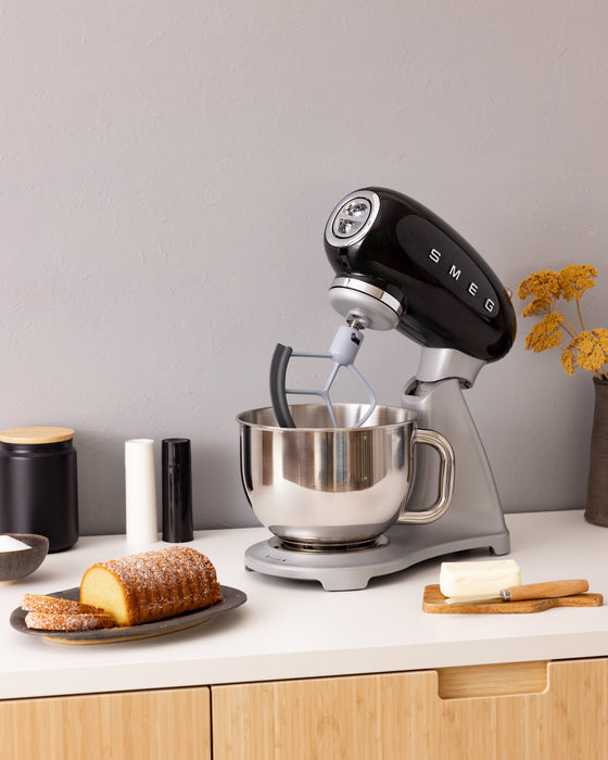 EAN 8017709353834 - Smeg SMF04BLEU batidora Batidora de varillas 800 W Negro imagen 19