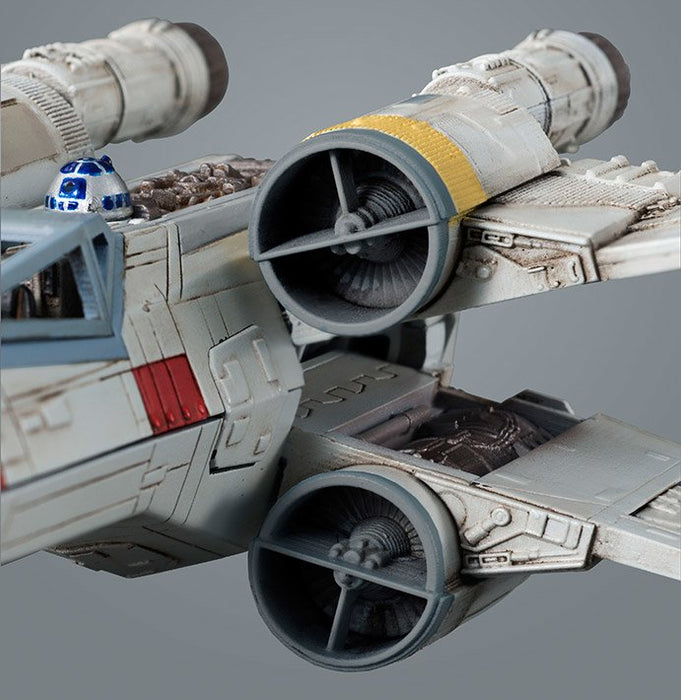 EAN 4009803012001 - Bandai X-Wing Starfighter Maqueta de transbordador Kit de montaje 1:72 imagen 3