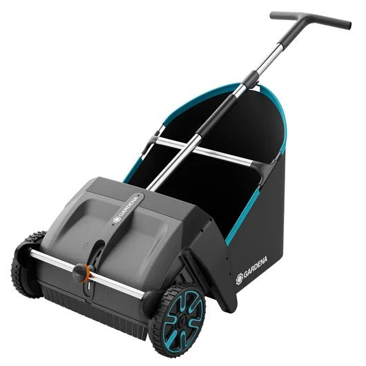EAN 4066407029316 - Gardena 3566-20 cesta para recogida de césped cortado Barredora de empuje para césped 9,5 kg imagen 1