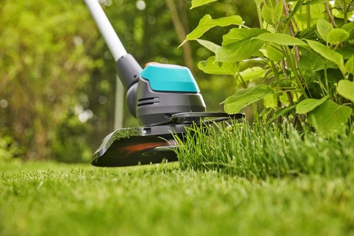 EAN 4078500054218 - Gardena EasyCut 23/18V P4A 23 cm Batería Negro, Azul, Naranja, Plata imagen 2