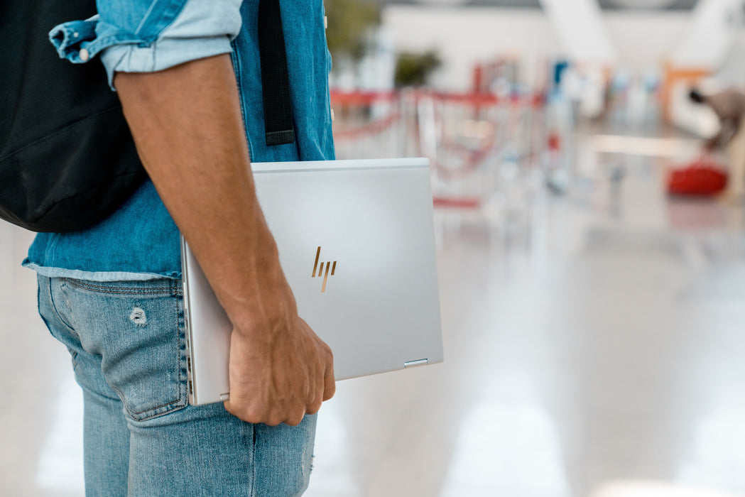 EAN 734646669191 - HP EliteBook x360 1040 G5 Intel® Core™ i5 i5-8250U Híbrido (2-en-1) 35,6 cm (14") Pantalla táctil Full HD  imagen 23
