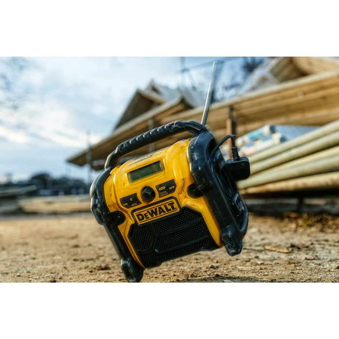 EAN 5035048459256 - DeWALT DCR020-QW radio Portátil Digital Negro, Amarillo imagen 5