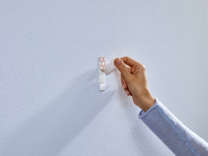 EAN 4042448340474 - TESA 77773-00000 gancho para almacenamiento Interior Gancho universal Blanco 2 pieza(s) imagen 13