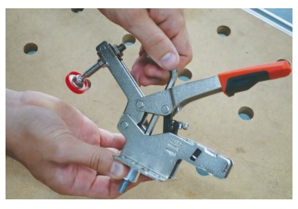 EAN 4008158040325 - BESSEY STC-IHH25-T20 abrazadera Kit de prensas rápidas de palanca 3,5 cm Negro, Rojo, Acero imagen 7
