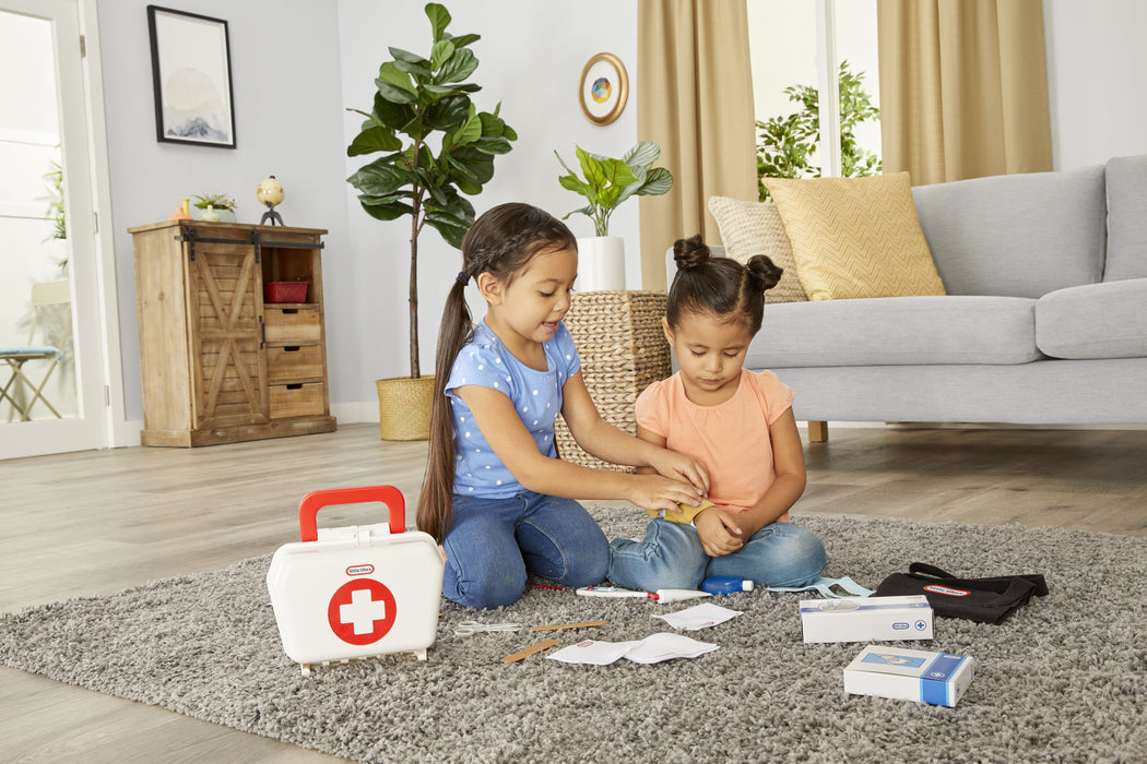EAN 50743656156 - Little Tikes First Aid Kit imagen 23