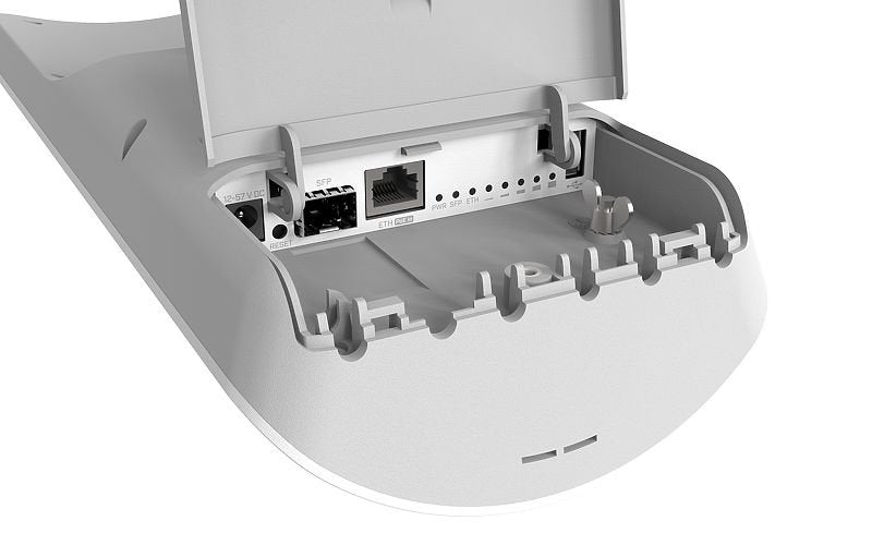 EAN 4752224006448 - Mikrotik mANTBox 52 15s antena para red Antena sectorial 15 dBi imagen 3