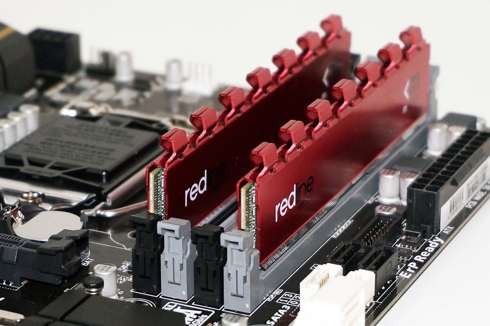 EAN 0846651029256 - Mushkin Redline módulo de memoria 64 GB 2 x 32 GB DDR4 imagen 3