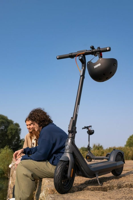 EAN 8720254406756 - Ninebot by Segway E2 Pro Gris 20 kmh imagen 7