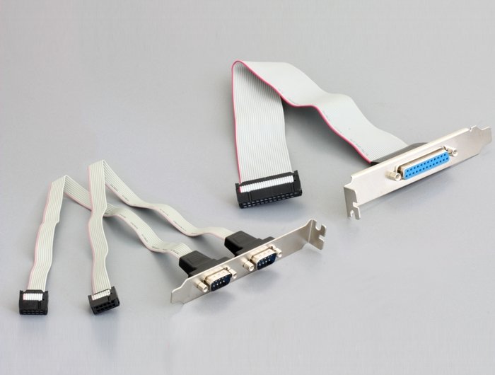 EAN 4043619952328 - DeLOCK 95232 tarjeta y adaptador de interfaz Interno Paralelo, De serie imagen 3