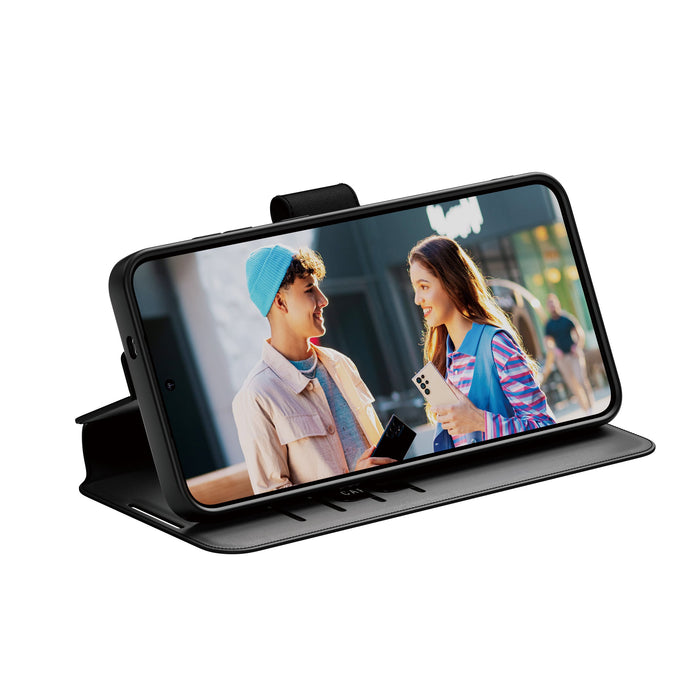 EAN 5715685016677 - PanzerGlass CARE™ by ® Wallet Case w. Kickstand Samsung Galaxy S25+ funda para teléfono móvil Negro imagen 2