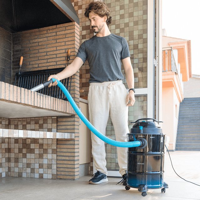 EAN 8435484081221 - Cecotec 08122 aspiradora de cenizas 30 L Negro, Azul imagen 4