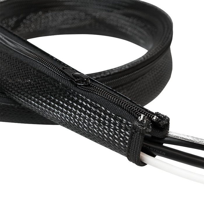 EAN 4052792033533 - LogiLink KAB0047 pasacables Negro imagen 1