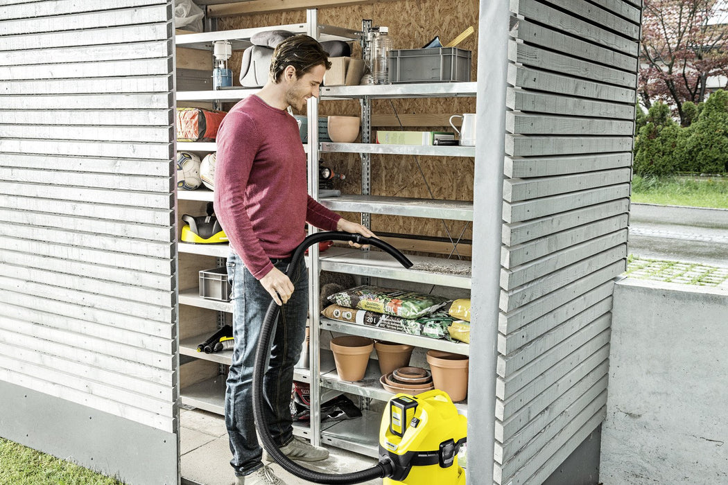 EAN 4054278287393 - Kärcher 1.629-910.0 extractor de polvo Negro, Amarillo 17 L 300 W imagen 7