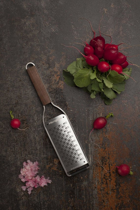 EAN 98399433028 - Microplane 43302 cortador de verduras en espiral o rallador manual Rallador de mano Acero inoxidable imagen 1