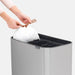 EAN 8710755316081 - Brabantia 316081 papelera 33 L Rectangular Acero inoxidable Negro, Acero inoxidable imagen 8