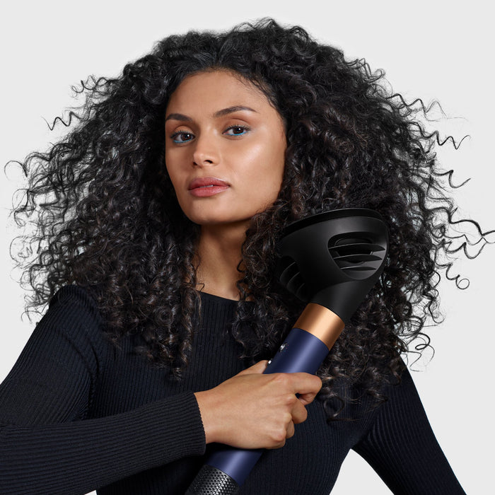 EAN 5025155117507 - Dyson Airwrap i.d. Herramienta de peinado con múltiples accesorios Caliente Azul, Cobre 1300 W 2,675 m imagen 6
