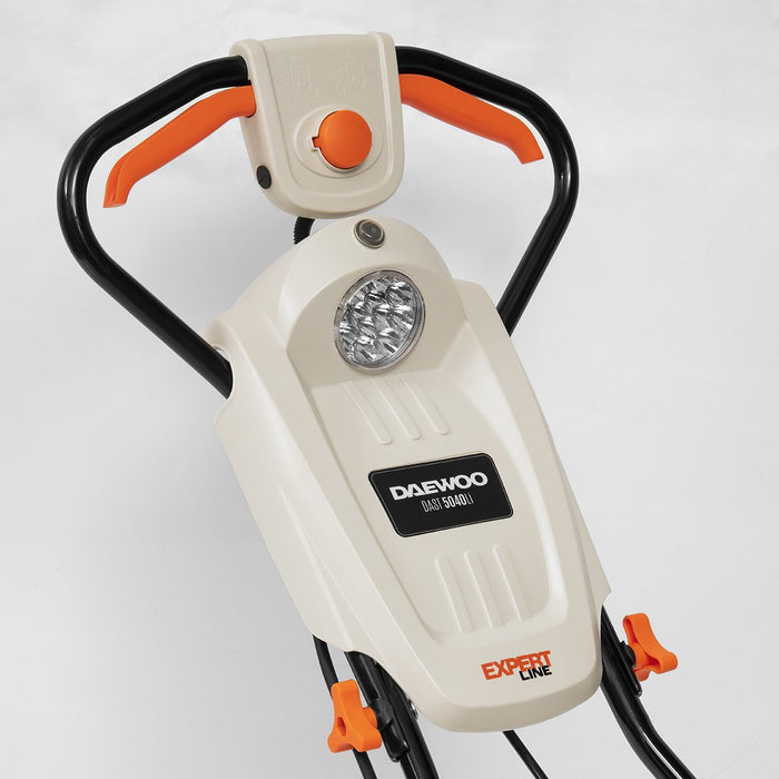 EAN 8800356878238 - Daewoo DAST 5040LI máquina quitanieves 2600 RPM Negro, Gris, Naranja, Blanco imagen 5