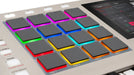 EAN 694318027035 - Akai MPC Key 37 G2 teclado MIDI 37 llaves Multicolor imagen 4
