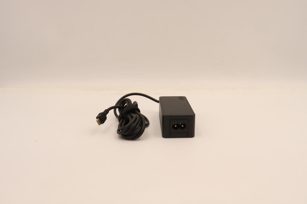 EAN 5704174776192 - Lenovo 5A10W86247 adaptador e inversor de corriente Interior 45 W Negro imagen 4