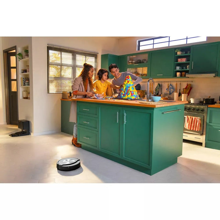 EAN 5060629989907 - iRobot Roomba Combo j7 Negro, Acero inoxidable imagen 8