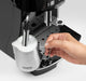 EAN 8004399331273 - De’Longhi Magnifica S ECAM21.118.B Totalmente automática Cafetera de filtro 1,8 L imagen 3