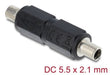EAN 4043619909414 - DeLOCK 90941 cambiador de género para cable DC 5.5 x 2.1 mm Negro imagen 2