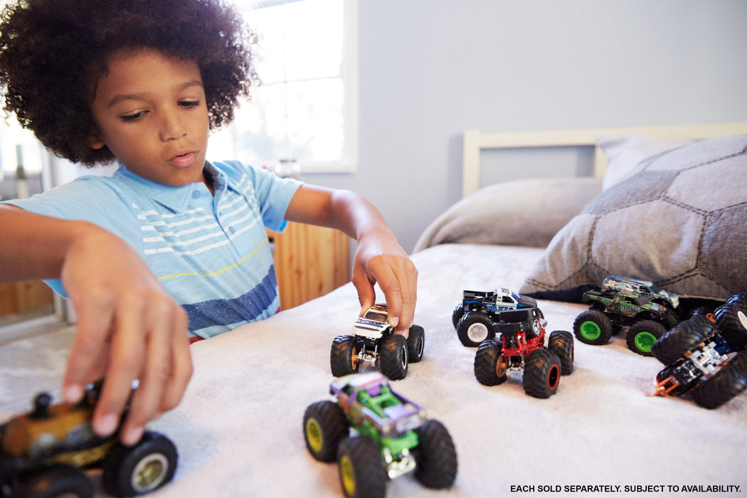 EAN 0887961705393 - Hot Wheels Monster Trucks FYJ44 vehículo de juguete imagen 4