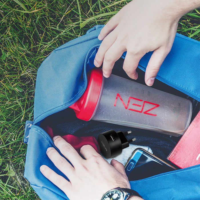 EAN 4052792057027 - LogiLink PA0217 cargador de dispositivo móvil Universal Negro Corriente alterna Interior imagen 4