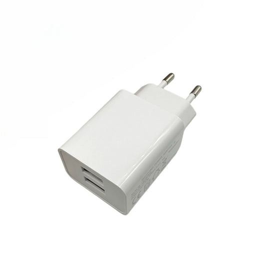 EAN 5706998969811 - Microconnect PETRAVEL44 cargador de dispositivo móvil Universal Blanco Corriente alterna Interior imagen 1