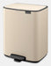 EAN 8710755238024 - Brabantia Bo Pedal Bin 12 L Rectangular Acero Beige imagen 2