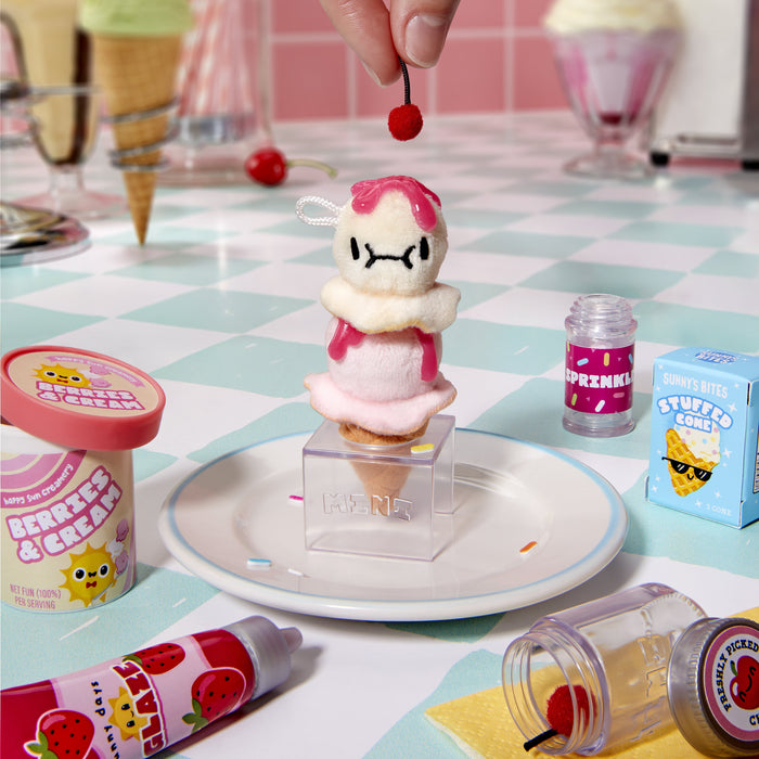 EAN 0035051598039 - Miniverse Make It Mini Plush imagen 23