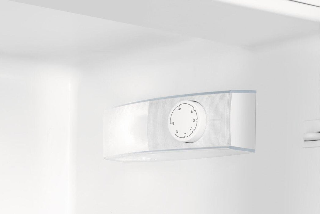 EAN 7332543733088 - Electrolux LRB3AE12S frigorífico Integrado 208 L Blanco imagen 9