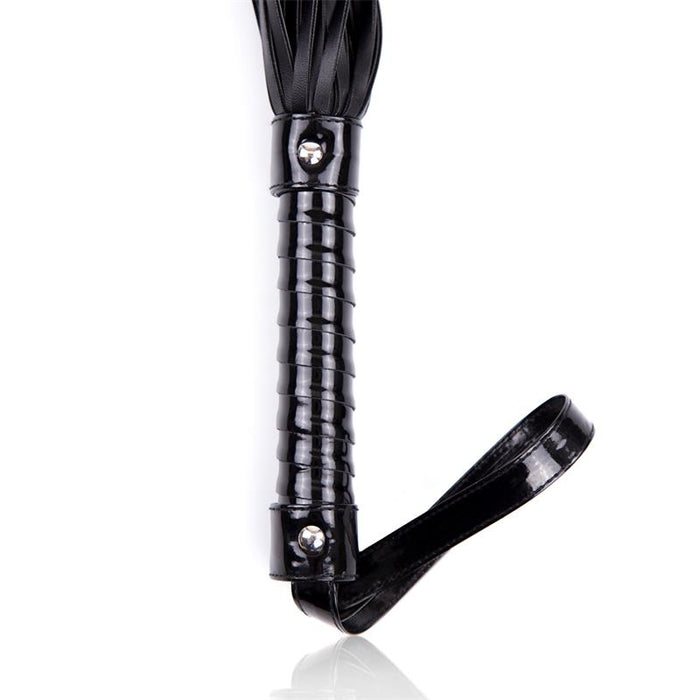 Flogger Con Mango Brillante 44 Cm Negro