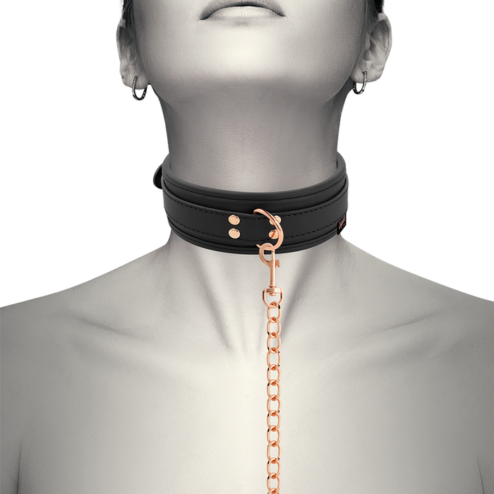 Coquette Chic Desire - Fantasy Collar Cuero Vegano Con Correa Y Forro De Neopreno