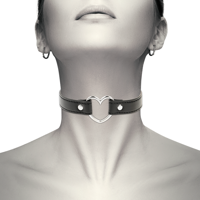 Coquette Chic Desire - Collar Cuero Vegano Accesorio Woman Corazón
