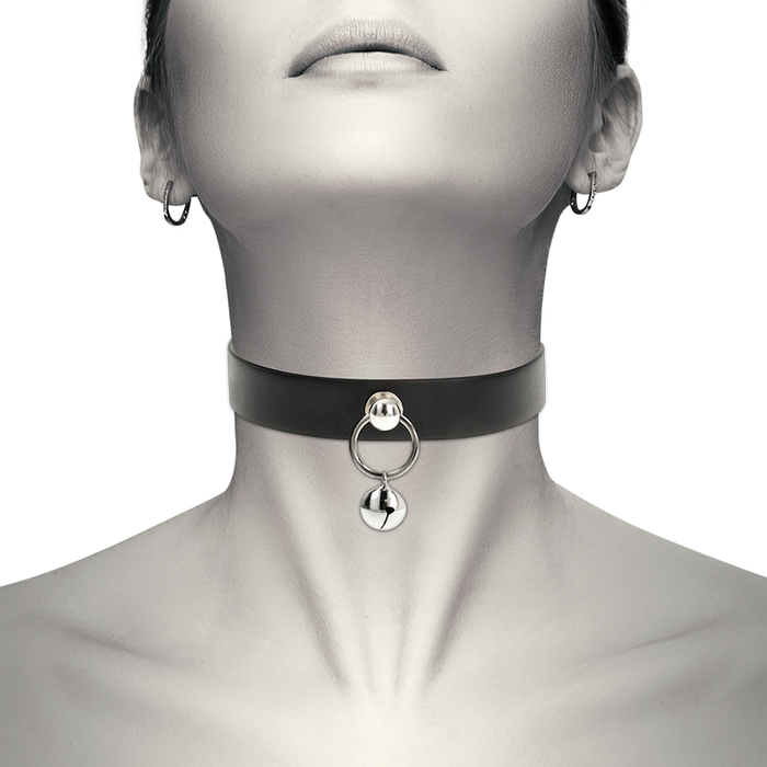 Coquette Chic Desire - Collar Cuero Vegano Accesorio Woman Cascabel/Aro