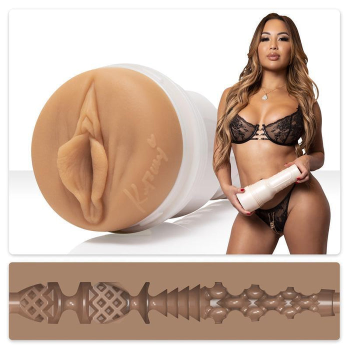 Kazumi Kumzumi Masturbador Vagina